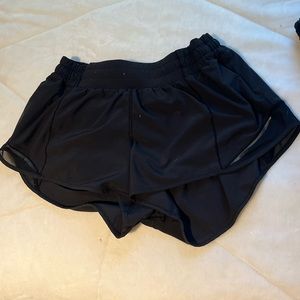 Hotty Hot 2.5 inch shorts